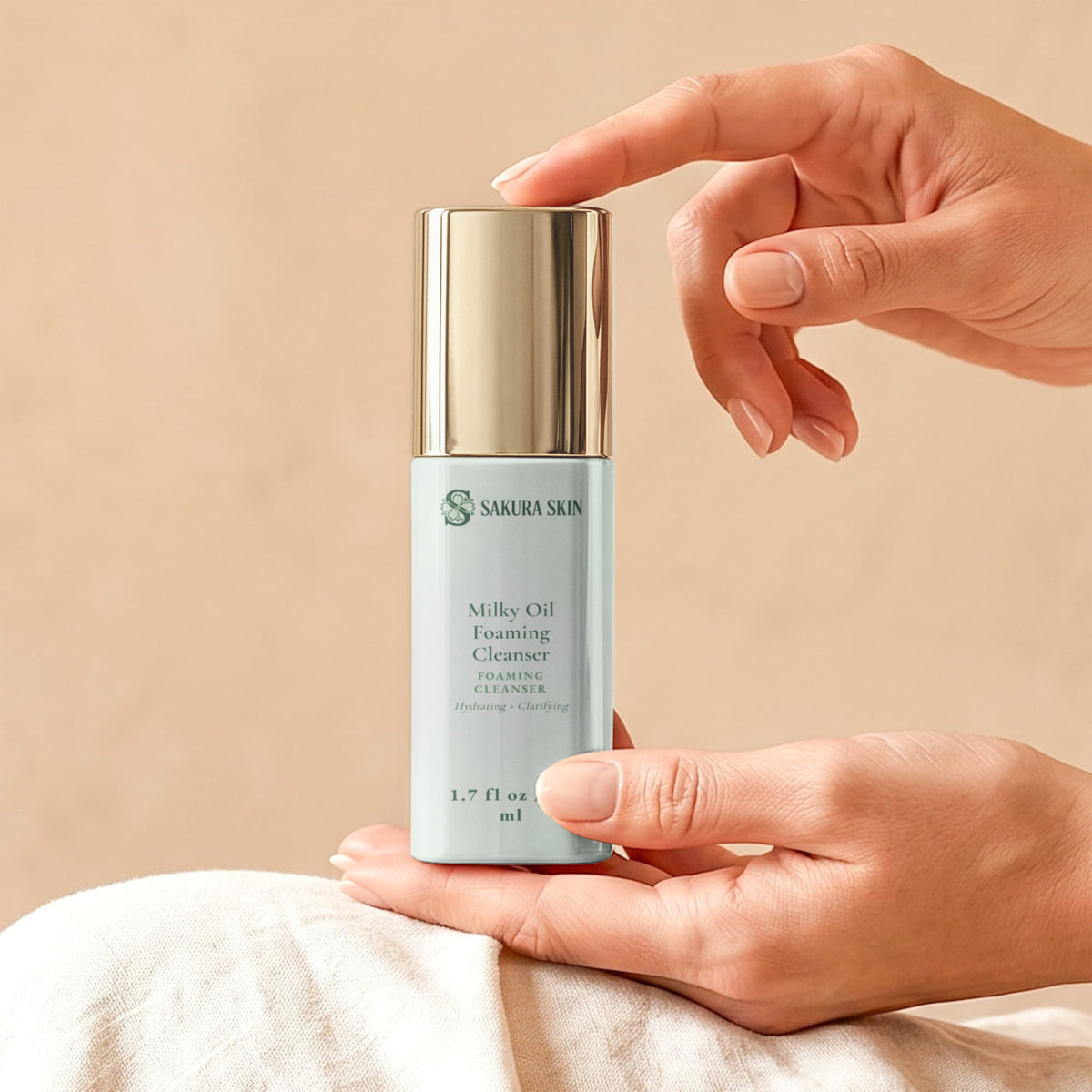 Milky Oil Foaming Cleanser
